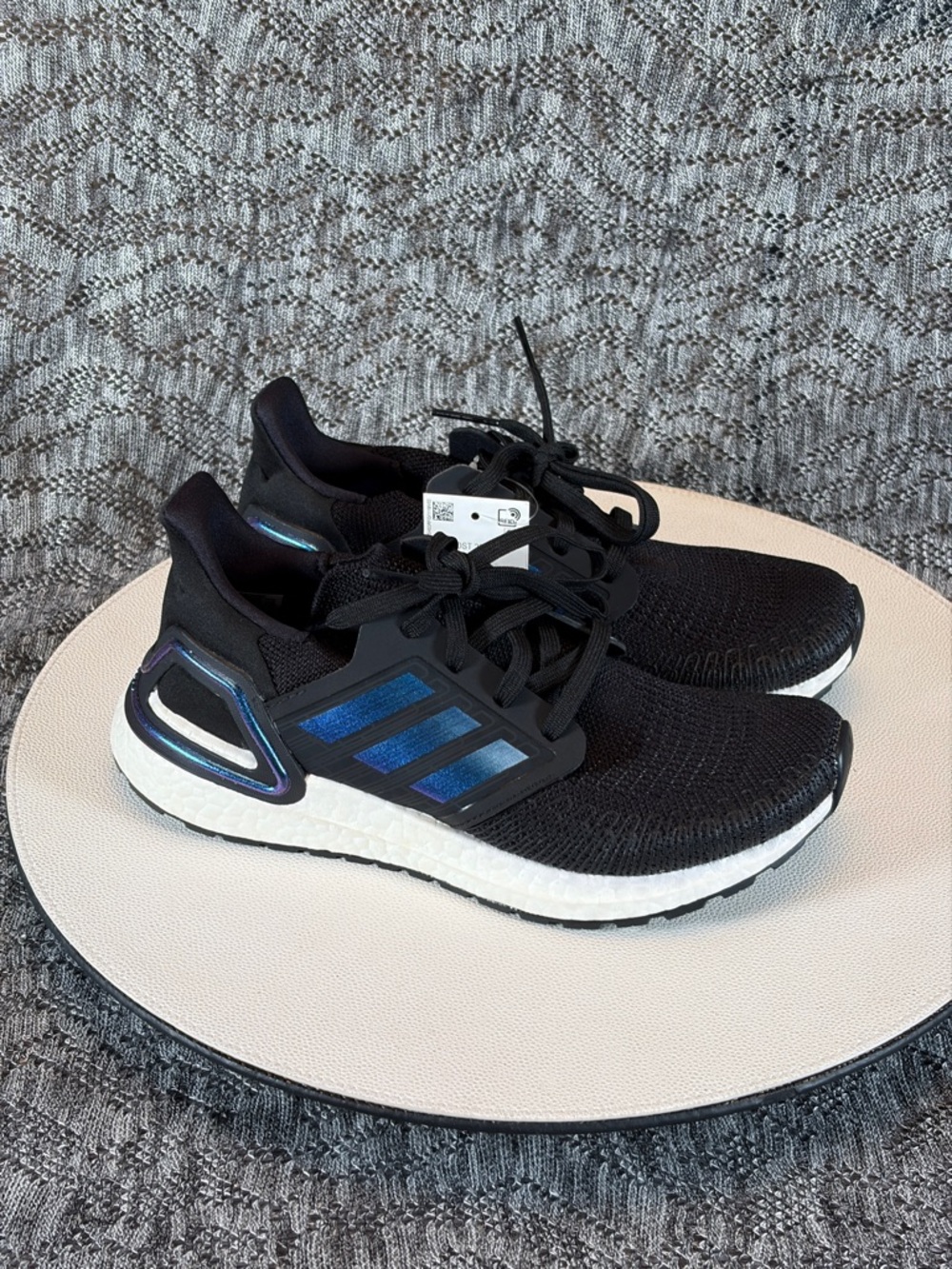Adidas UltraBOOST 20 J Kids Sneaker size 4.5 black blue metallic white